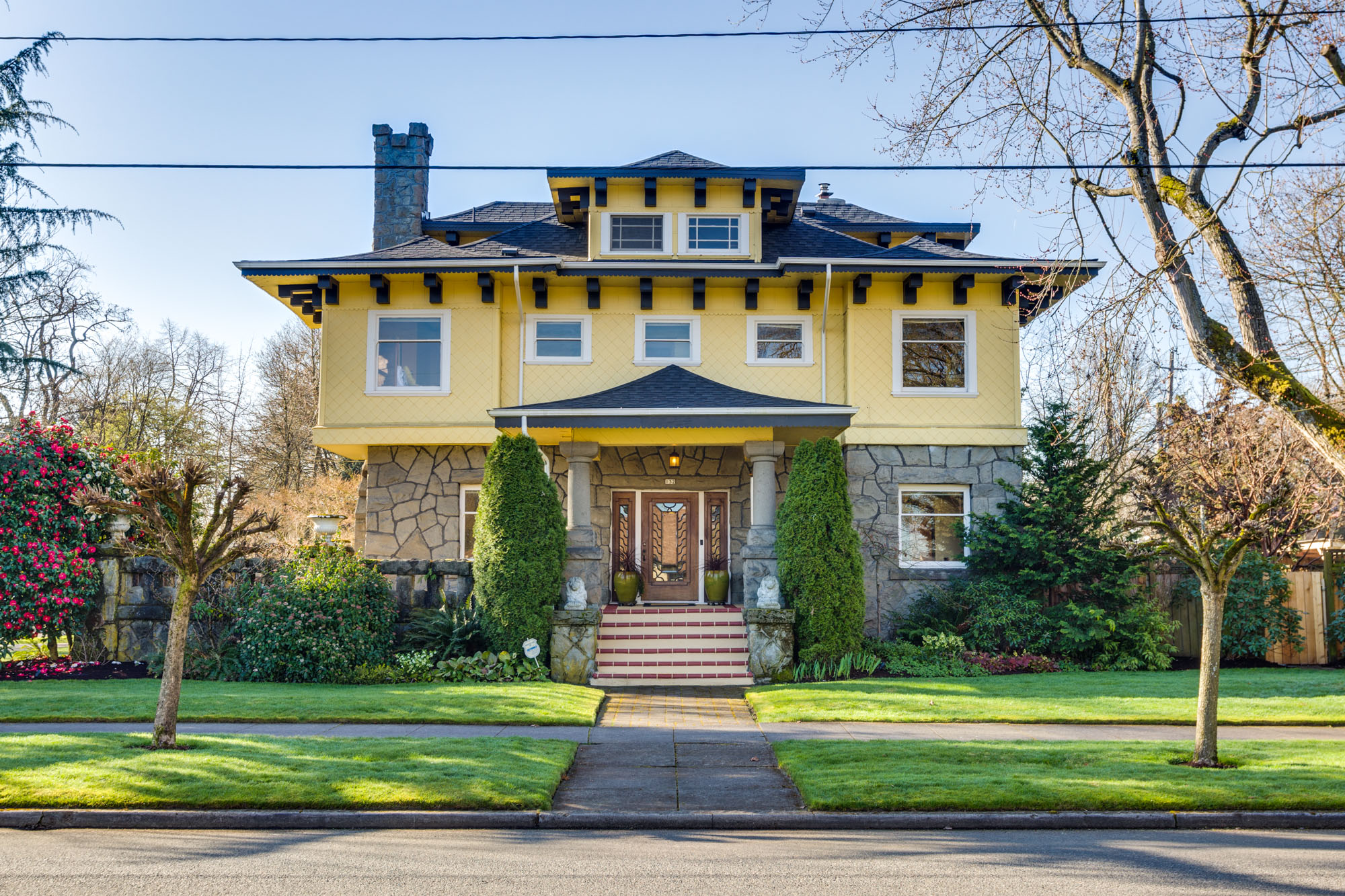 IMMACULATELY PRESERVED FABER PRAIRIE-STYLE CRAFTSMAN!