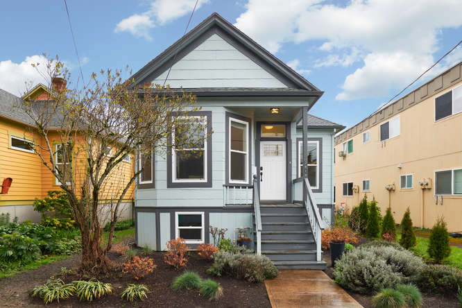 JUST SOLD: Turn-Key Southeast Victorian