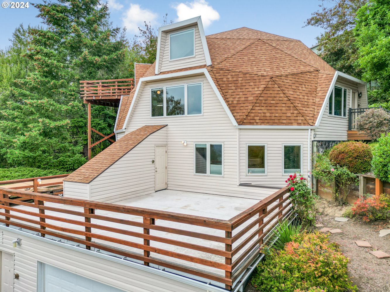 5 Reasons Why: The Future Home is a Dome