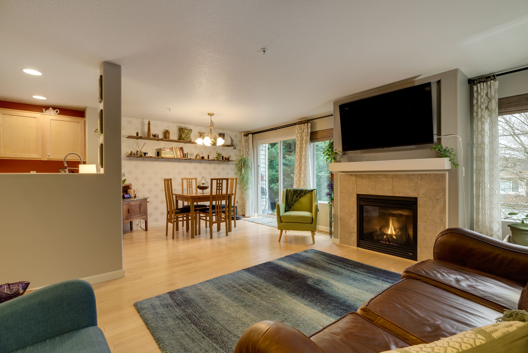 Amazing value at $359,900.  Townhome in Tigard, OR